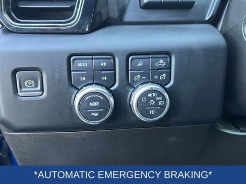 Certified 2022 GMC Sierra 1500 AT4 w/ AT4 Premium Package AWD/4WD image 2