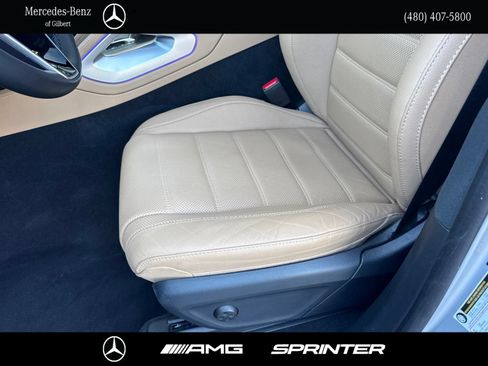 Used 2025 Mercedes-Benz GLE 350 4MATIC image 15