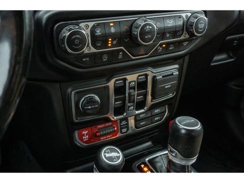Used 2021 Jeep Gladiator Rubicon image 22