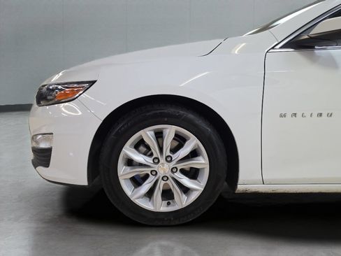 Used 2025 Chevrolet Malibu LT FWD image 24