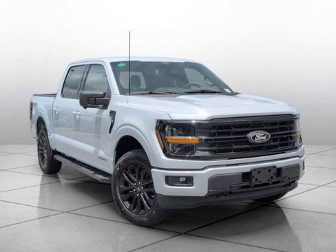 New 2025 Ford F150 XLT w/ Equipment Group 302A MID image 2