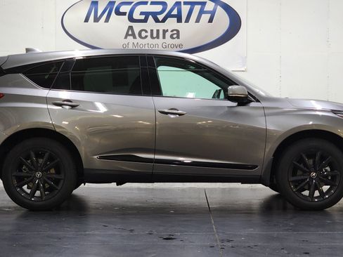 Used 2025 Acura RDX SH-AWD image 3