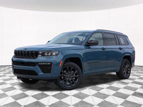 New 2026 Jeep Grand Cherokee L Limited AWD/4WD image 2