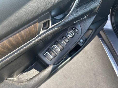 Certified 2019 Honda Accord Touring image 16