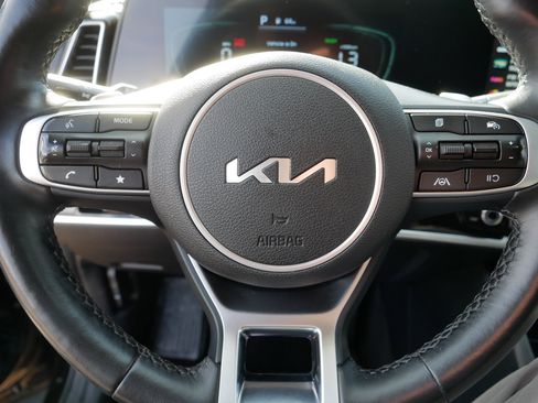 Certified 2023 Kia Sportage EX w/ EX Premium Package image 25