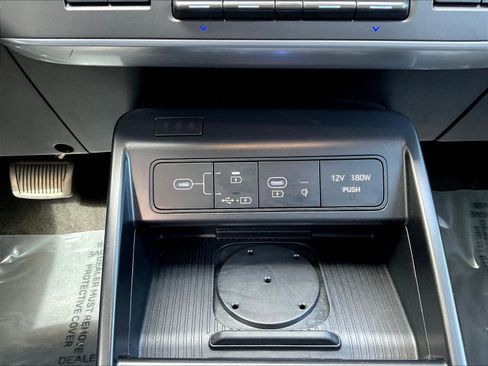 Certified 2024 Hyundai Kona Limited AWD/4WD image 16