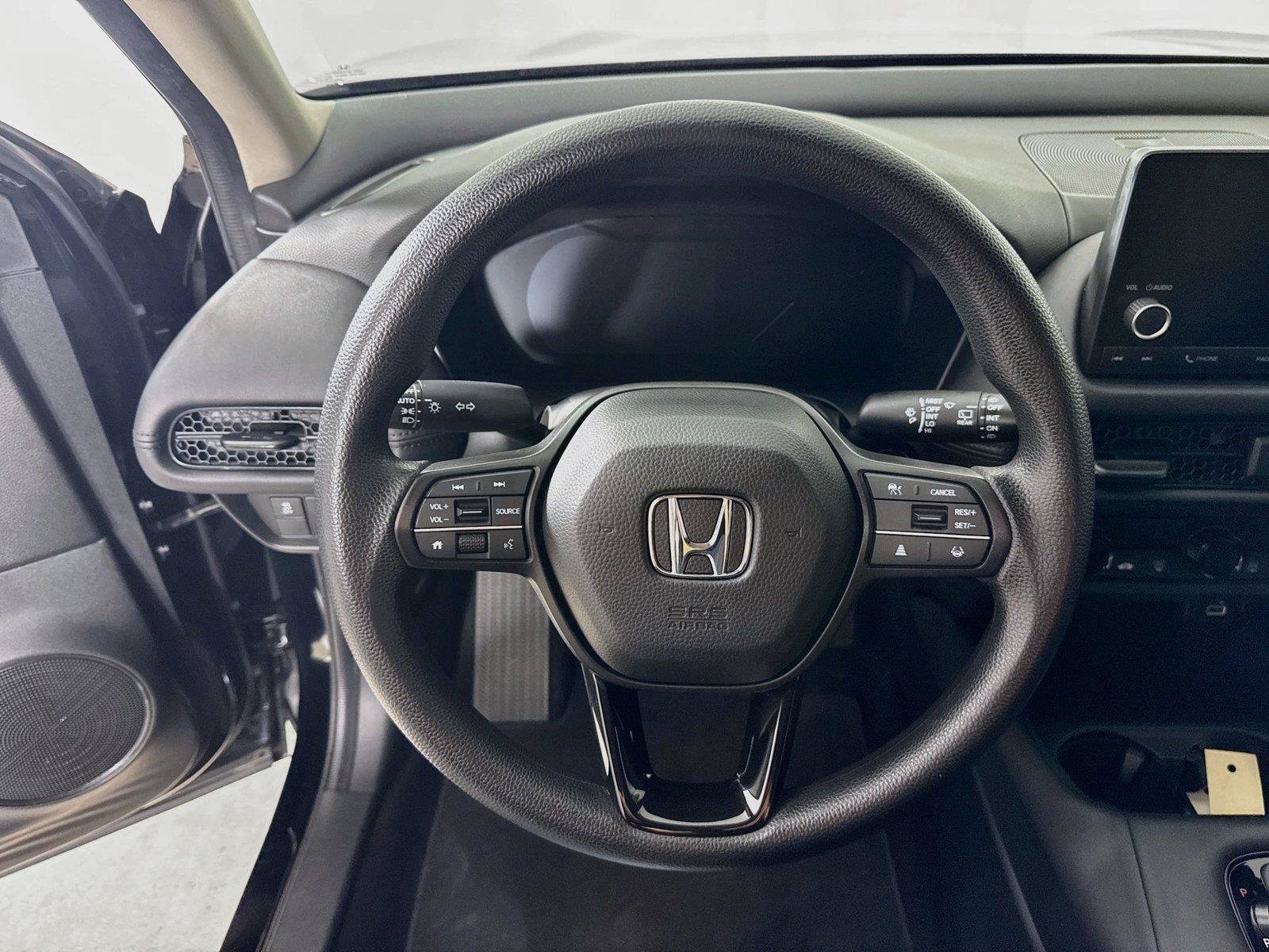 Used 2023 Honda HR-V LX image 17