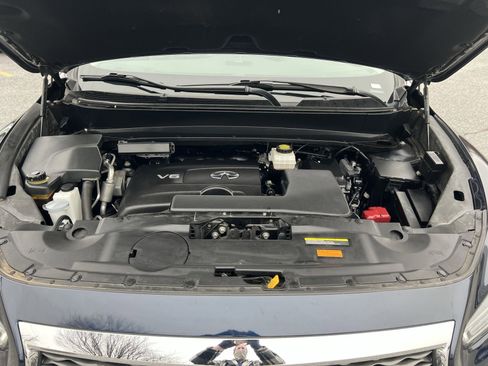 Used 2019 INFINITI QX60 Luxe w/ Essential Package image 29