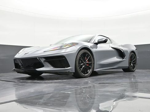 Used 2024 Chevrolet Corvette Stingray Convertible w/ 1LT RWD image 20