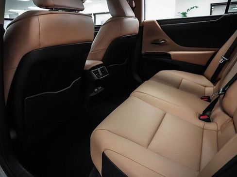 Certified 2023 Lexus ES 350 w/ Premium Package FWD image 21