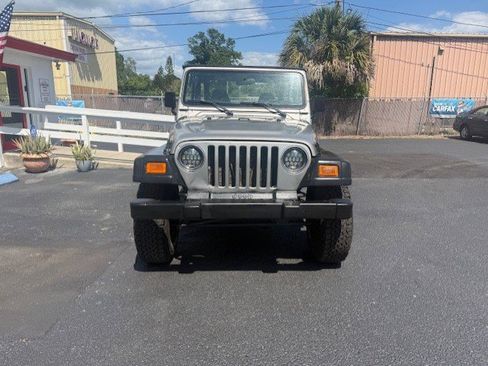 Used 2000 Jeep Wrangler SE AWD/4WD image 2