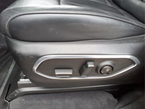 Used 2022 Jeep Wagoneer Series II AWD/4WD image 16