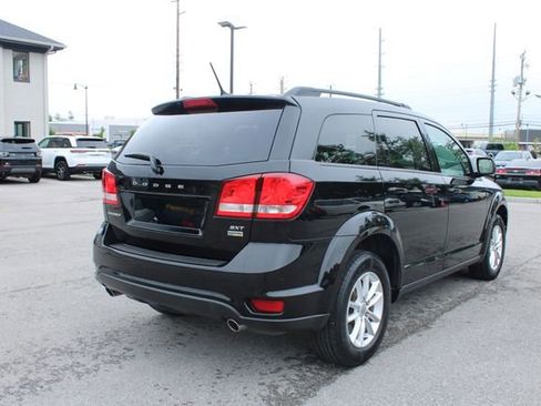 Used 2016 Dodge Journey SXT w/ Comfort/Convenience Group FWD image 38