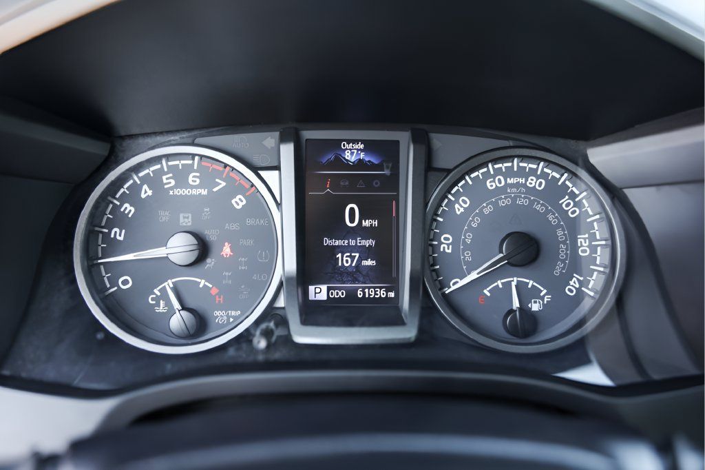 Used 2021 Toyota Tacoma TRD Sport w/ Technology Package RWD image 14