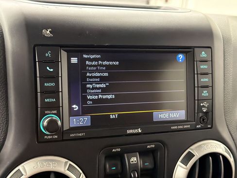 Used 2014 Jeep Wrangler Unlimited Sahara w/ Connectivity Group AWD/4WD image 20