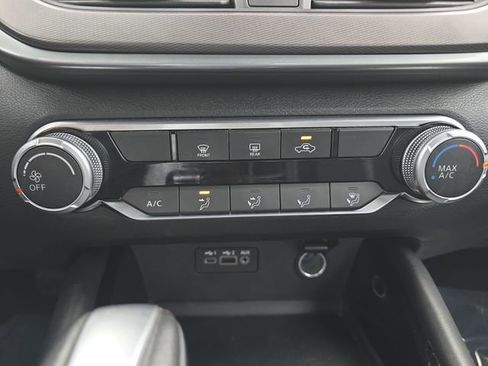 Used 2023 Nissan Altima 2.5 SR image 33