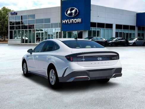 New 2026 Hyundai Sonata SE FWD image 5