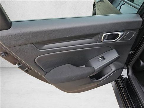 Used 2024 Honda Civic Sport image 13