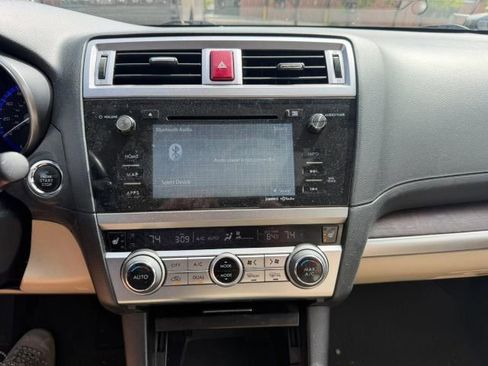 Used 2017 Subaru Outback 2.5i Limited image 13