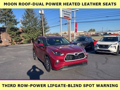 Used 2024 Toyota Highlander XLE