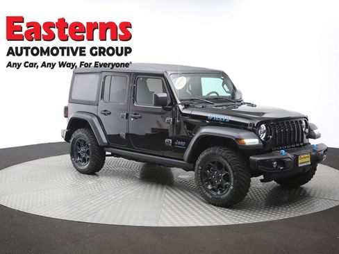 Used 2023 Jeep Wrangler Unlimited w/ Cold Weather Group AWD/4WD image 51