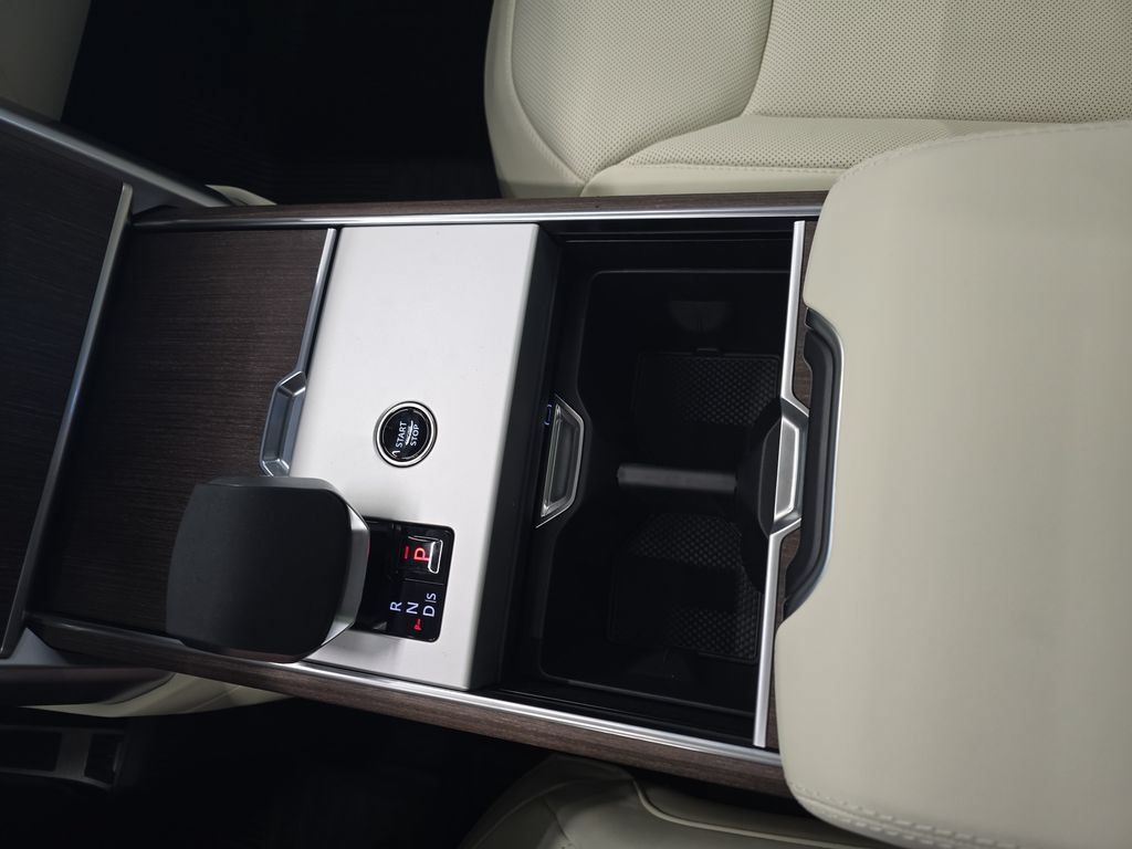 New 2026 Land Rover Range Rover SE AWD/4WD image 18