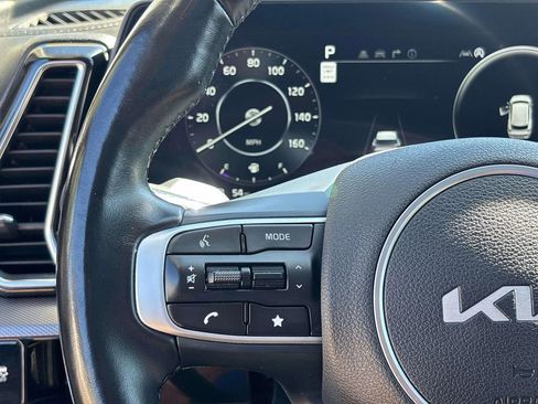 Used 2023 Kia Sportage SX image 19