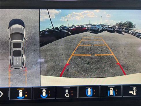 Used 2021 Chevrolet Traverse RS w/ LPO, 'HIT The Road' Package image 13