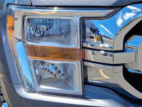 Certified 2022 Ford F150 XLT w/ XTR Package AWD/4WD image 9
