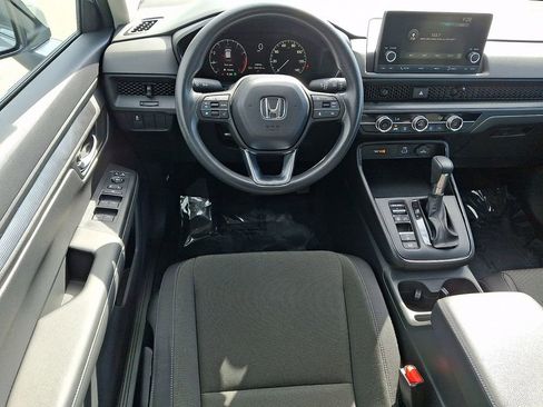 Used 2024 Honda CR-V LX image 11