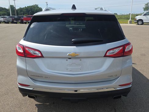 Used 2019 Chevrolet Equinox LT AWD/4WD image 4