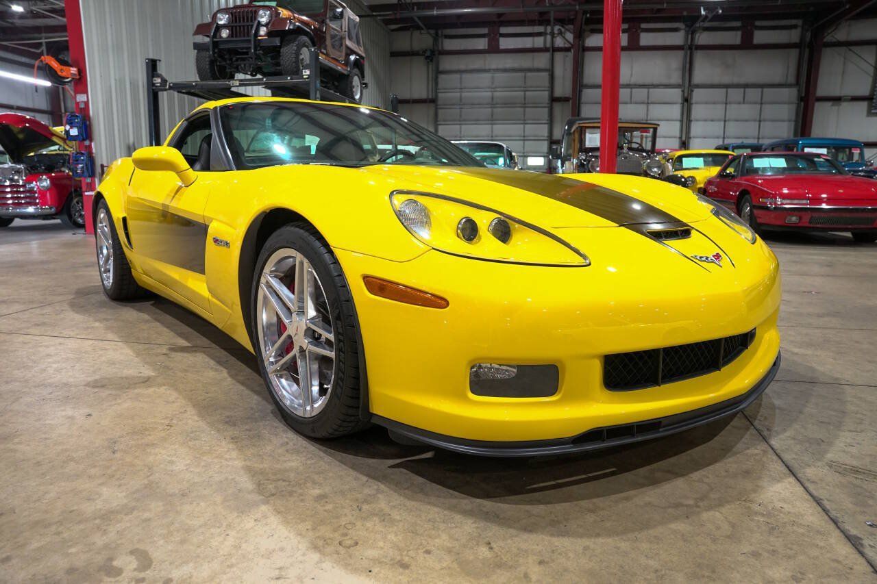Used 2007 Chevrolet Corvette Z06 w/ Preferred Equipment Group RWD image 12