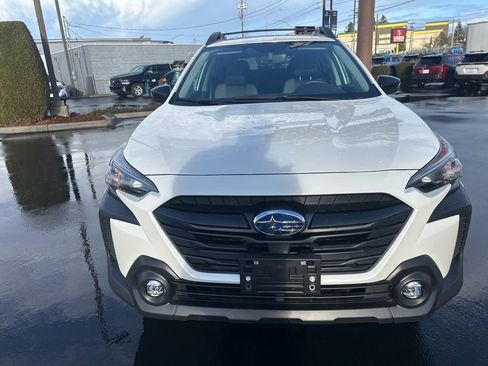 Used 2025 Subaru Outback Onyx Edition image 15