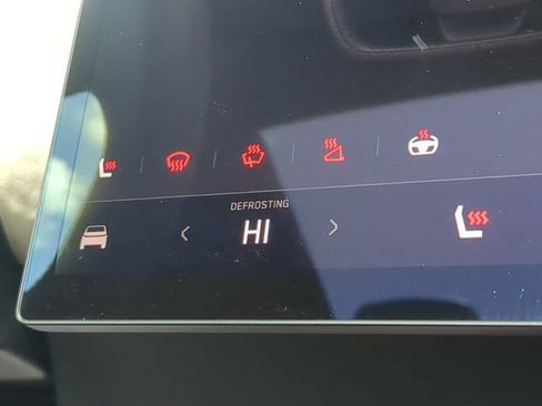 Used 2024 Tesla Cybertruck AWD Crew Cab image 25
