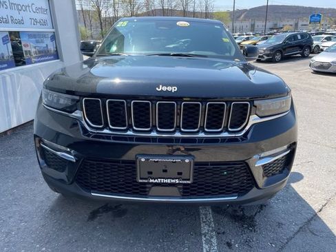 Used 2025 Jeep Grand Cherokee Limited w/ Trailer Tow Package AWD/4WD image 8