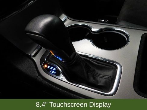 Used 2019 Jeep Grand Cherokee Altitude image 42