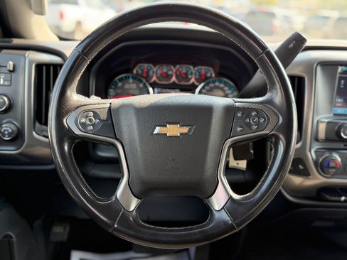 Used 2018 Chevrolet Silverado 1500 LT w/ All Star Edition AWD/4WD image 8