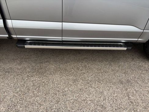 Used 2024 Ford F150 XLT image 10