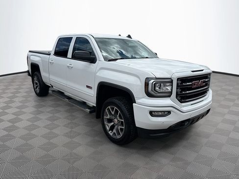 Used 2018 GMC Sierra 1500 SLT w/ All-Terrain Package AWD/4WD image 4