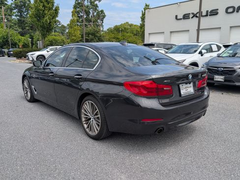 Used 2018 BMW 530i xDrive AWD/4WD image 5