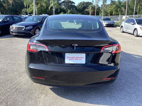 Used 2023 Tesla Model 3 Standard Range RWD image 9