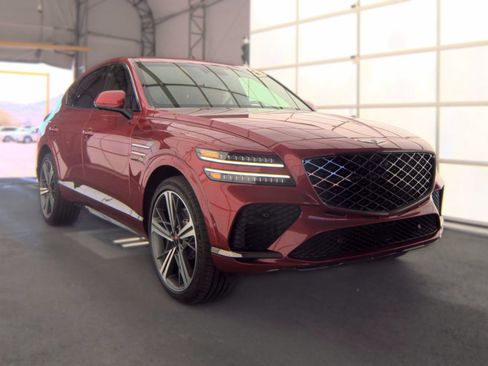 Used 2025 Genesis GV80 3.5T e-SC AWD/4WD image 4