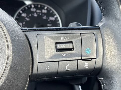 Certified 2023 Nissan Rogue SL w/ SL Premium Package image 21