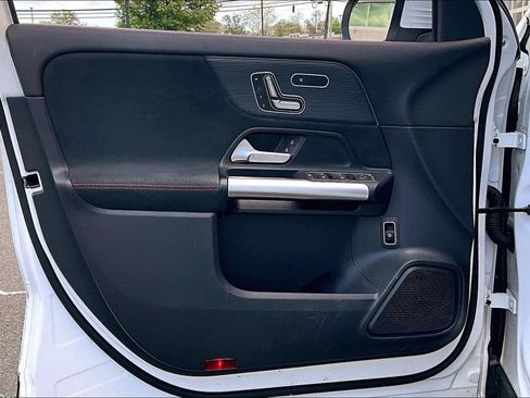 Certified 2023 Mercedes-Benz GLA 250 4MATIC image 18
