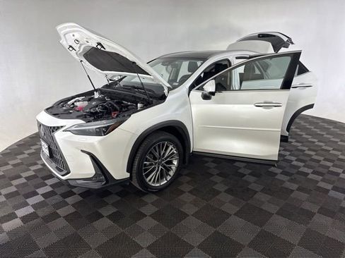 Used 2023 Lexus NX 350 AWD w/ Vision Package image 12