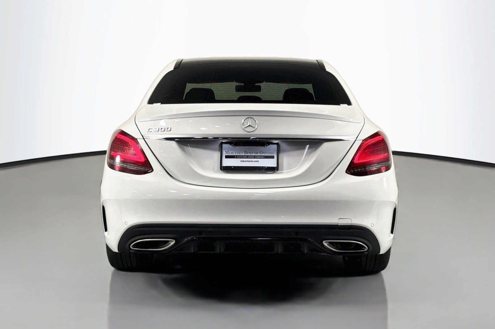 Used 2020 Mercedes-Benz C 300 Sedan image 4