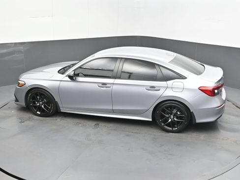 Used 2024 Honda Civic Sport image 35