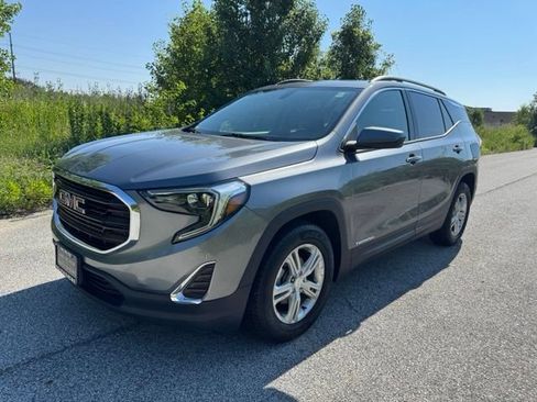 Used 2018 GMC Terrain SLE w/ Driver Convenience Package FWD image 1
