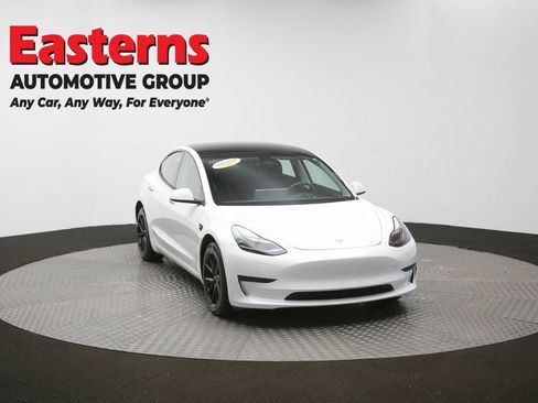Used 2023 Tesla Model 3 Standard Range RWD image 45