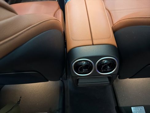 Certified 2023 Mercedes-Benz C 300 Sedan image 23